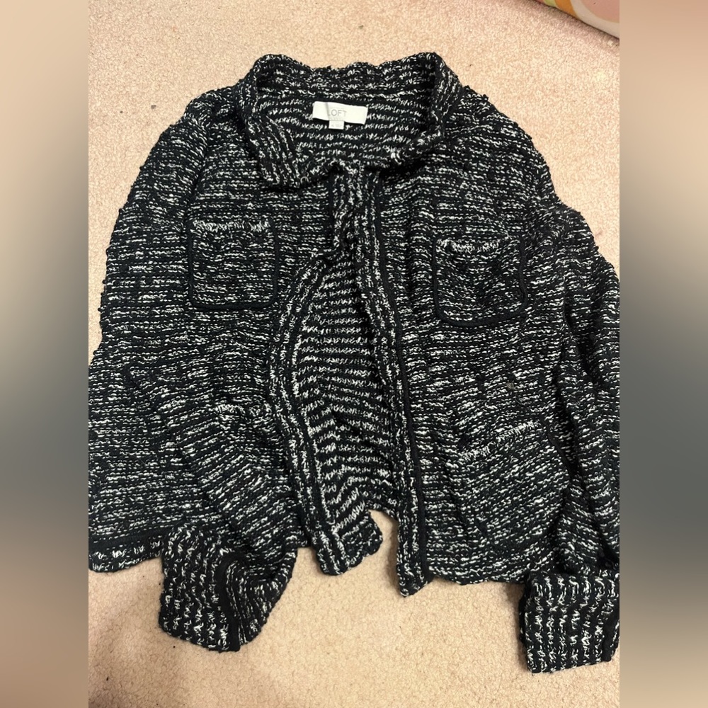 Cardigan sweater